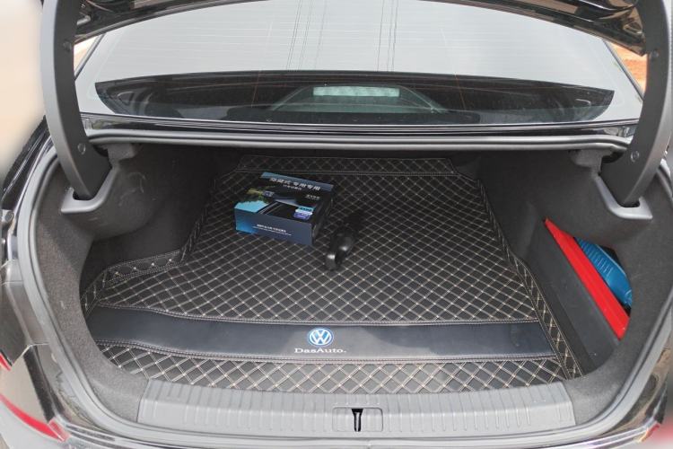 Used Volkswagen Passat 2023 Restyled 330TSI Starry Luxury Edition Trunk