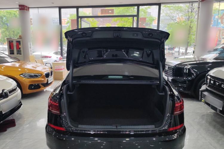 Used Volkswagen Passat 2023 Facelift 330TSI Luxury Edition Trunk
