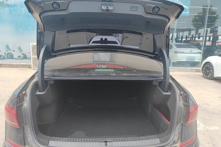 Used Volkswagen Passat 2023 330TSI Starry Luxury Edition Trunk
