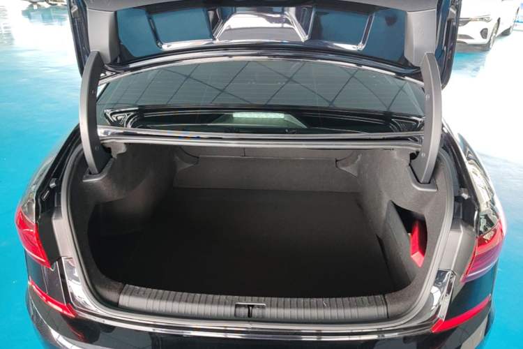 Used Volkswagen Passat 2023 Restyled 330TSI Starry Luxury Edition Trunk