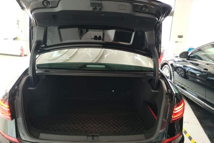 Used Volkswagen Passat 2023 Revised 330TSI Elite Edition Trunk
