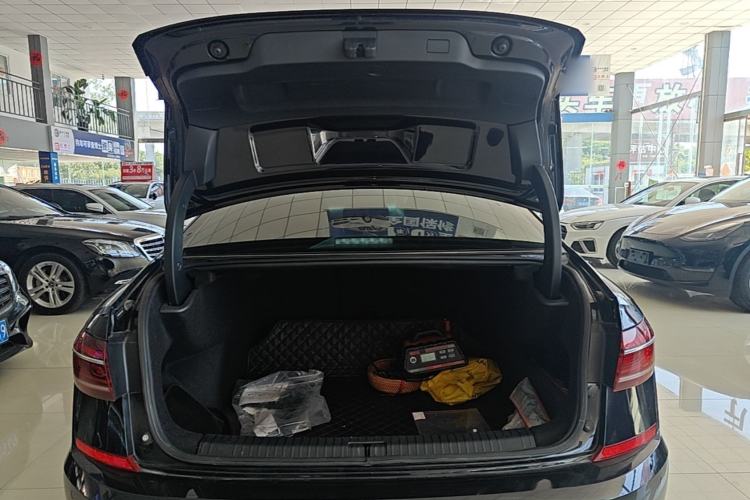 Used Volkswagen Passat 2023 Revised 330TSI Starry Elite Edition Trunk