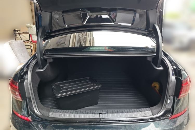 Used Volkswagen Passat 2023 330TSI Starry Elite Edition Trunk