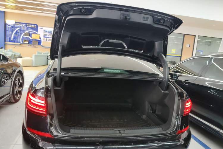 Used Volkswagen Passat 2023 Restyled 330TSI Starry Luxury Edition Trunk