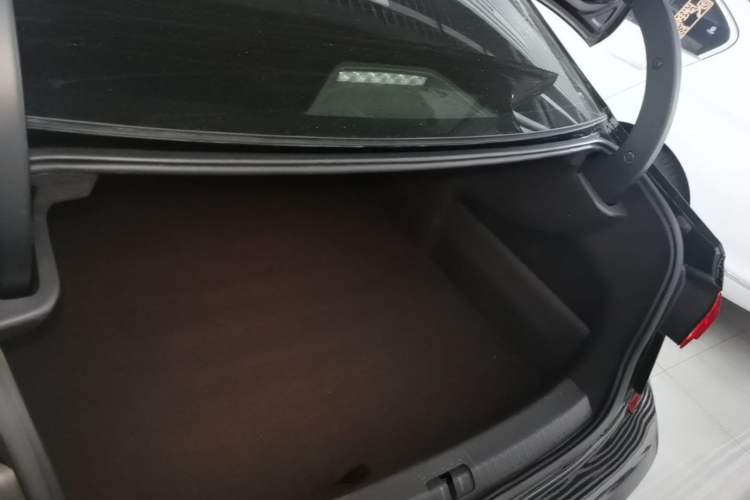 Used Volkswagen Passat 2023 330TSI Starry Elite Edition Trunk