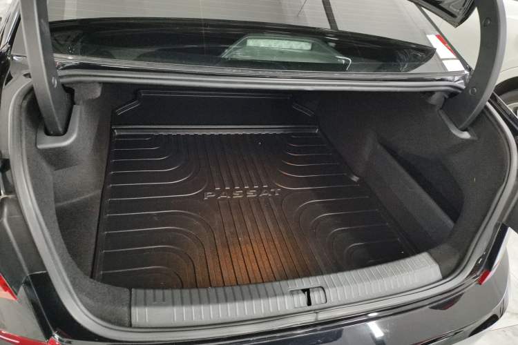 Used Volkswagen Passat 2023 Revised 330TSI Elite Edition Trunk