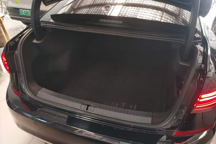 Used Volkswagen Passat 2023 Revised 330TSI Elite Edition Trunk
