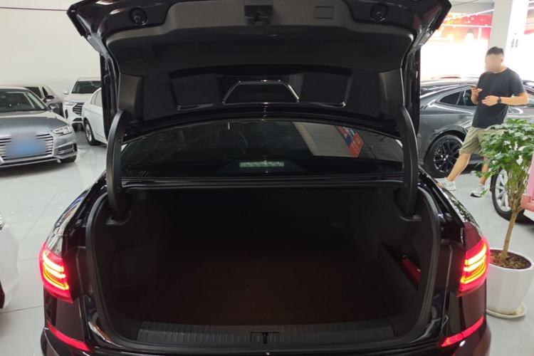 Used Volkswagen Passat 2023 Revised 330TSI Starry Elite Edition Trunk