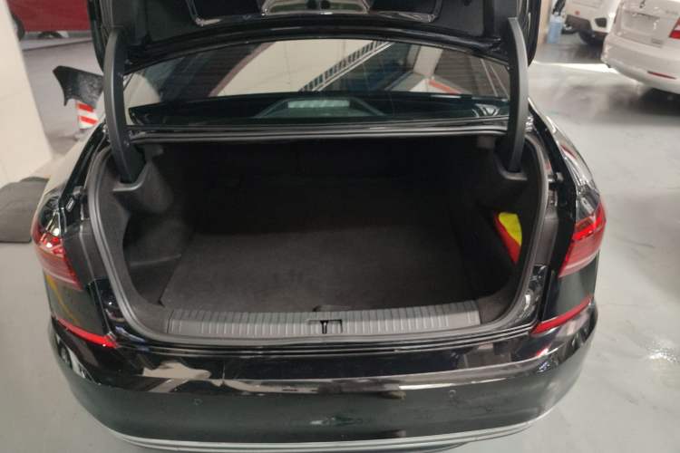 Used Volkswagen Passat 2023 Restyled 330TSI Starry Luxury Edition Trunk