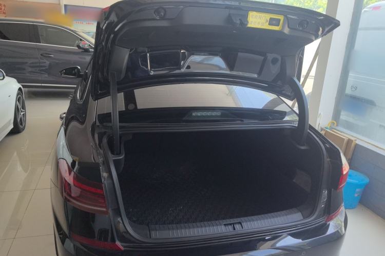 Used Volkswagen Passat 2023 Revised 380TSI Luxury Edition Trunk