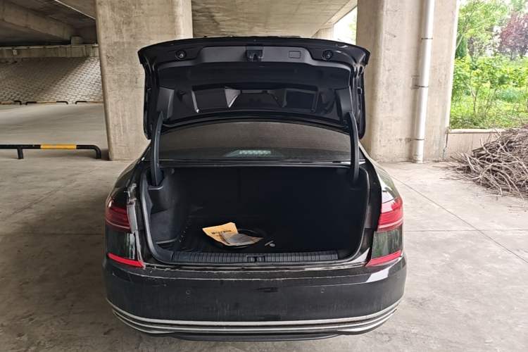 Used Volkswagen Passat 2023 Revised 330TSI Elite Edition Trunk