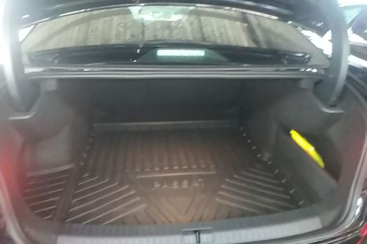 Used Volkswagen Passat 2023 Revised 330TSI Starry Elite Edition Trunk
