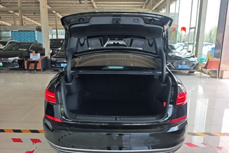 Used Volkswagen Passat 2023 330TSI Starry Luxury Edition Trunk