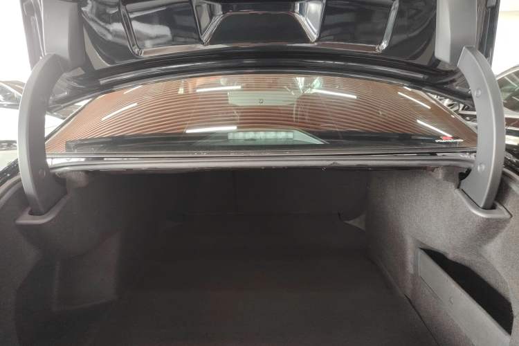 Used Volkswagen Passat 2023 330TSI Starry Luxury Edition Trunk