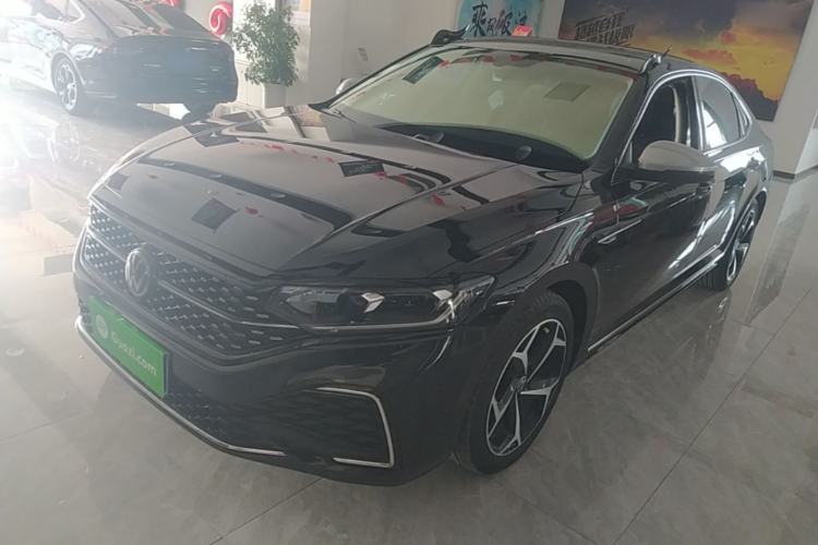 Ojetý Volkswagen Passat 2023 Revised 330TSI Starry Elite Edition Guazi used car, China used car export, Used car for sale, Used  cars, Cheapest cars for sale