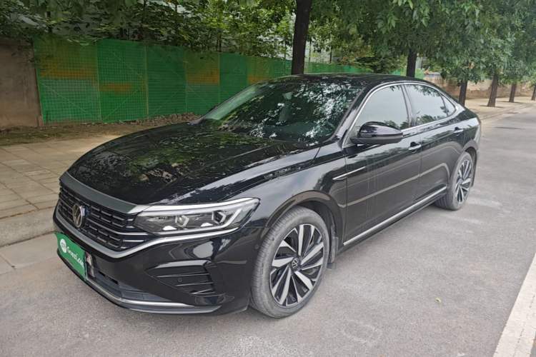 Used Volkswagen Passat 2023 Facelift 330TSI Luxury Edition Guazi used car, China used car export, Used car for sale, Used cars, Cheapest cars for sale
