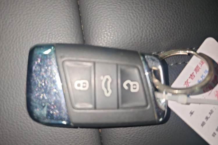 Used Volkswagen Passat 2023 Revised Version 280TSI Business Edition Vehicle Key