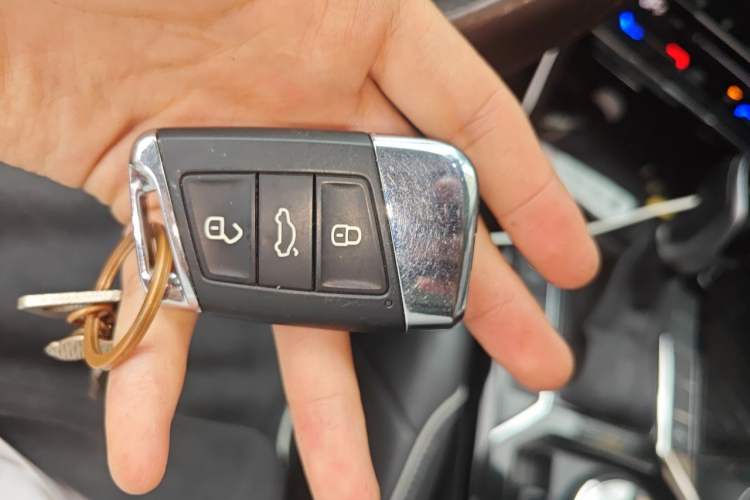 Used Volkswagen Passat 2023 330TSI Starry Elite Edition Vehicle Key