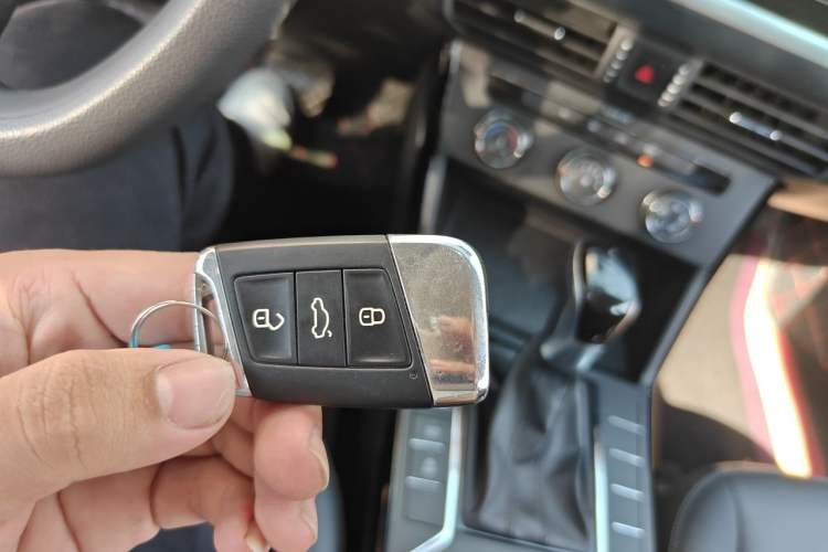 Used Volkswagen Passat 2023 Revised Version 280TSI Business Edition Vehicle Key