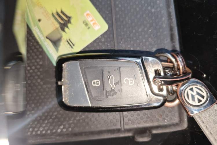 Used Volkswagen Passat 2023 Revised 380TSI Luxury Edition Vehicle Key