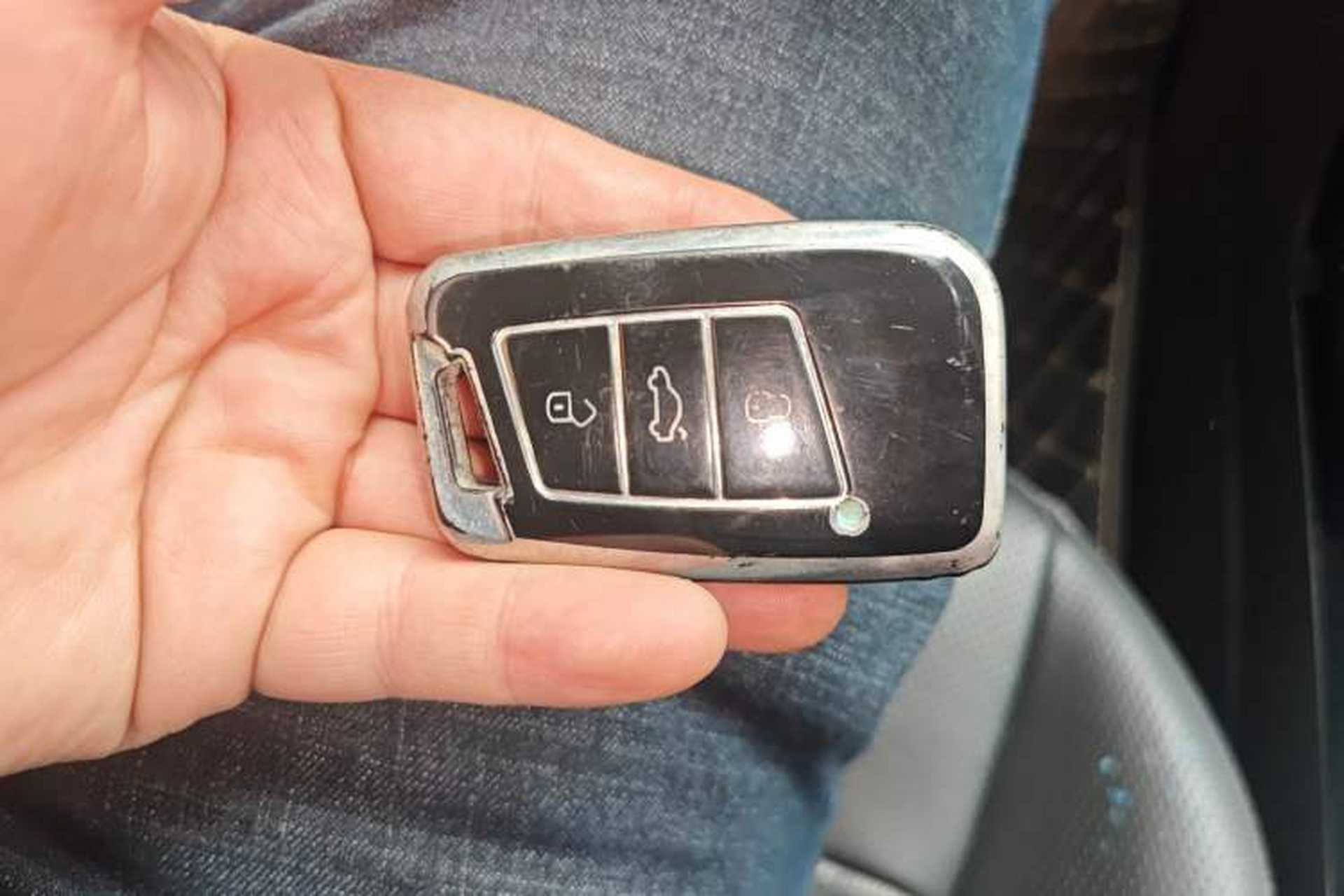 Used Volkswagen Passat 2023 330TSI Luxury Edition Vehicle Key