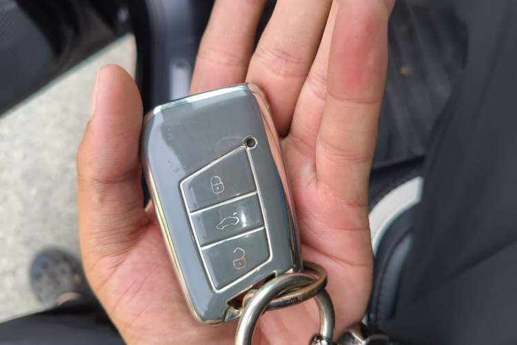 Used Volkswagen Passat 2023 330TSI Starry Luxury Edition Vehicle Key