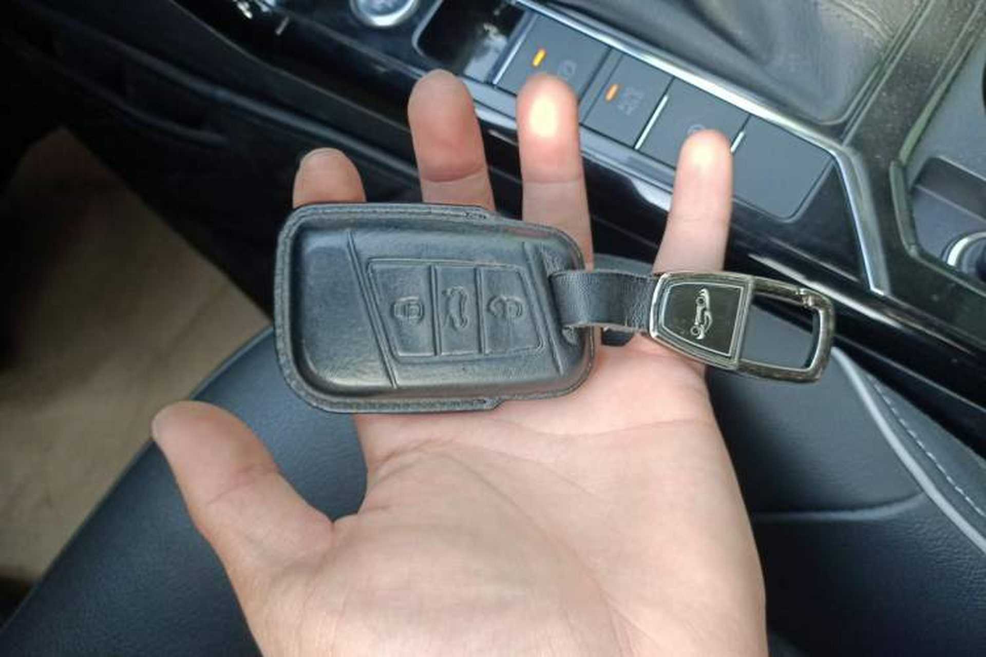 Used Volkswagen Passat 2023 330TSI Elite Edition Vehicle Key
