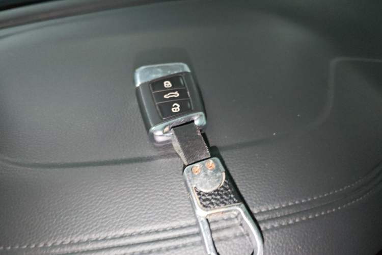 Used Volkswagen Passat 2023 330TSI Elite Edition Vehicle Key