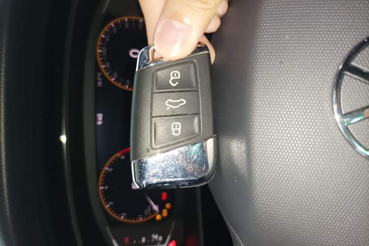 Used Volkswagen Passat 2023 330TSI Starry Elite Edition Vehicle Key