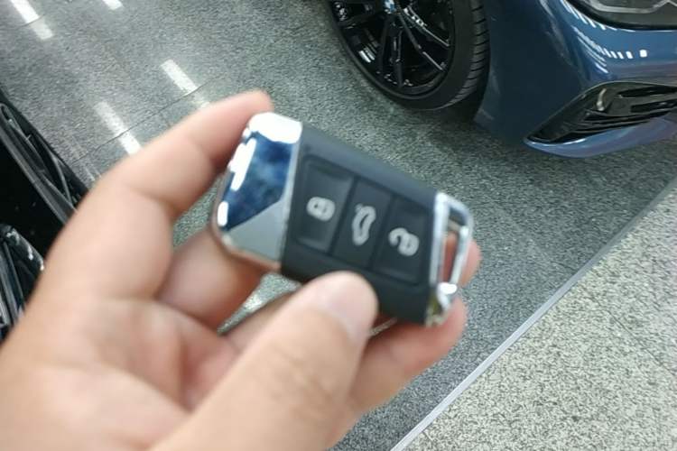Used Volkswagen Passat 2023 330TSI Starry Luxury Edition Vehicle Key