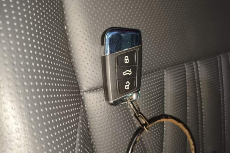 Used Volkswagen Passat 2023 Restyled 330TSI Starry Luxury Edition Vehicle Key