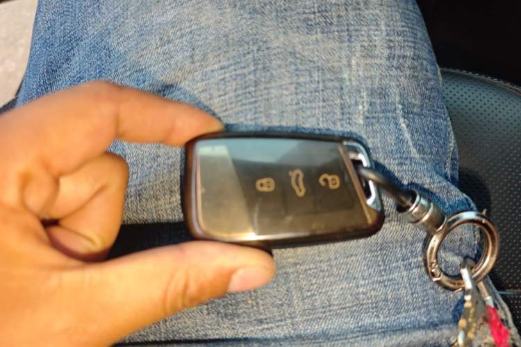 Used Volkswagen Passat 2023 330TSI Starry Luxury Edition Vehicle Key