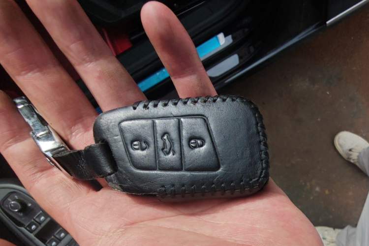 Used Volkswagen Passat 2023 330TSI Elite Edition Vehicle Key