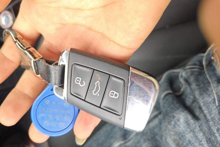 Used Volkswagen Passat 2023 380TSI Luxury Edition Vehicle Key