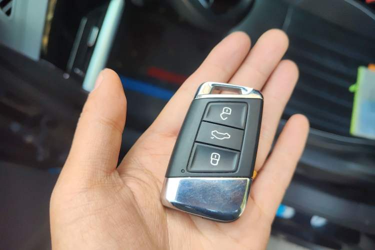 Used Volkswagen Passat 2023 330TSI Starry Elite Edition Vehicle Key