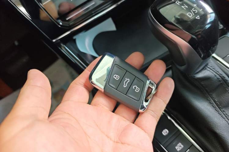 Used Volkswagen Passat 2023 330TSI Starry Luxury Edition Vehicle Key