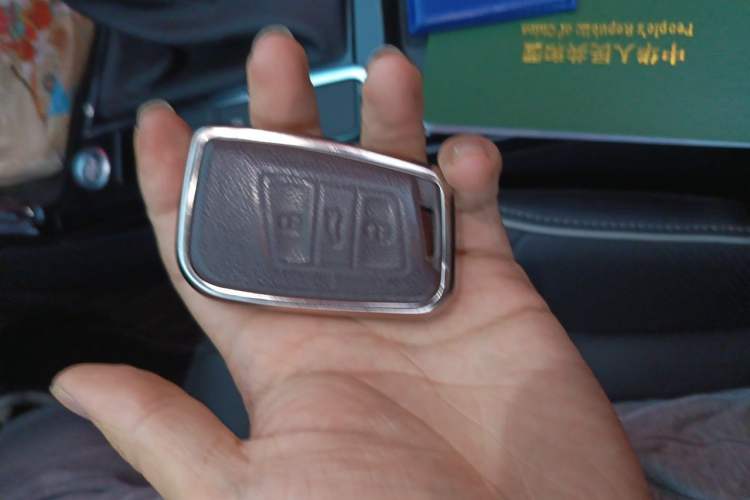 Used Volkswagen Passat 2023 330TSI Prestige Edition Vehicle Key