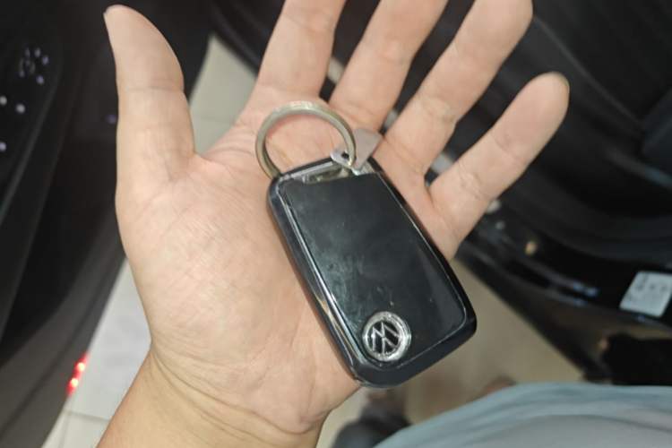 Used Volkswagen Passat 2023 Revised 330TSI Elite Edition Vehicle Key