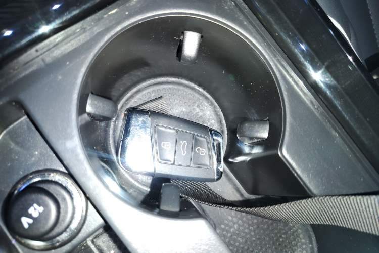 Used Volkswagen Passat 2023 330TSI Starry Elite Edition Vehicle Key