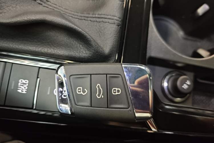 Used Volkswagen Passat 2023 Revised 330TSI Starry Elite Edition Vehicle Key