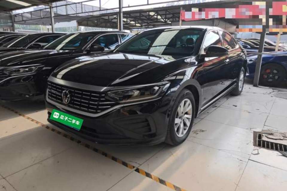 Volkswagen Passat 2023