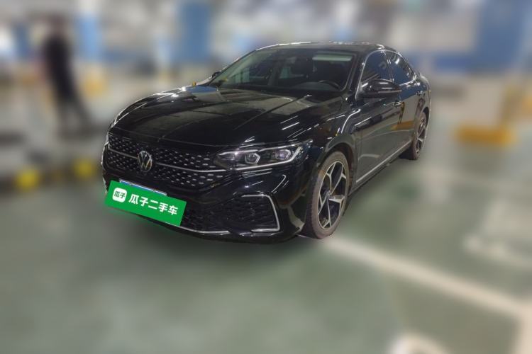 Used Volkswagen Passat 2023 Restyled 330TSI Starry Luxury Edition Guazi used car, China used car export, Used car for sale, Used  cars, Cheapest cars for sale