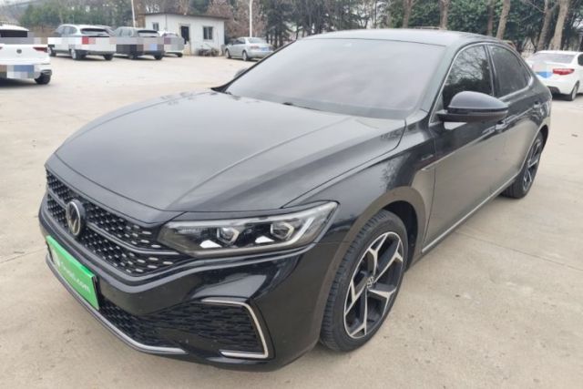 Used Volkswagen Passat 2023 Restyled 330TSI Starry Luxury Edition