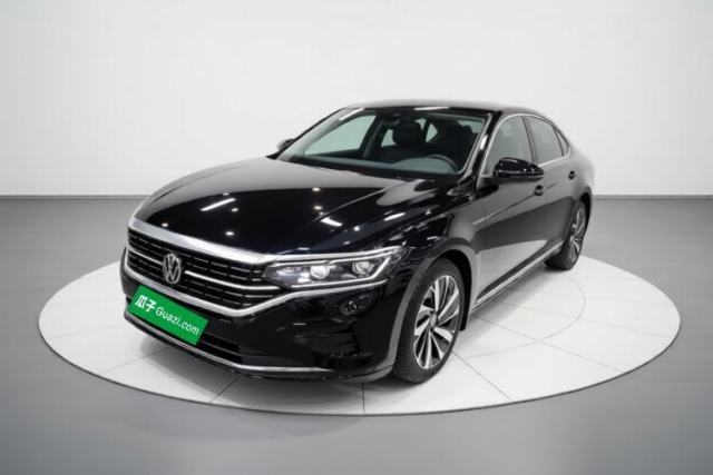 Used Volkswagen Passat 2023 Revised 380TSI Luxury Edition