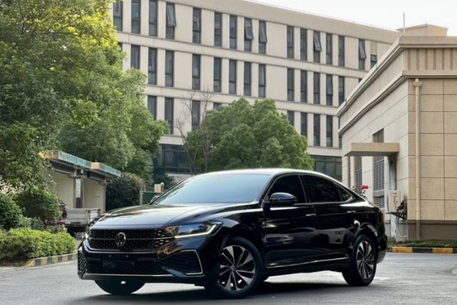 Used Volkswagen Passat 2023 Revised 330TSI Starry Elite Edition