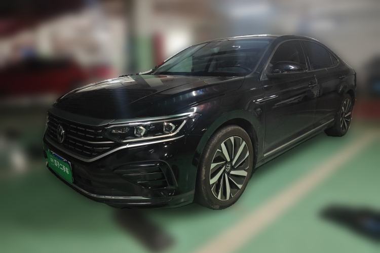 Used Volkswagen Passat 2023 Facelift 330TSI Luxury Edition Guazi used car, China used car export, Used car for sale, Used cars, Cheapest cars for sale