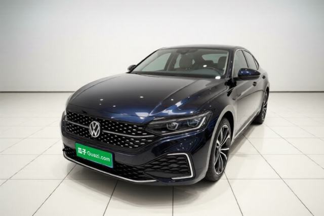 Used Volkswagen Passat 2023 Restyled 330TSI Starry Luxury Edition