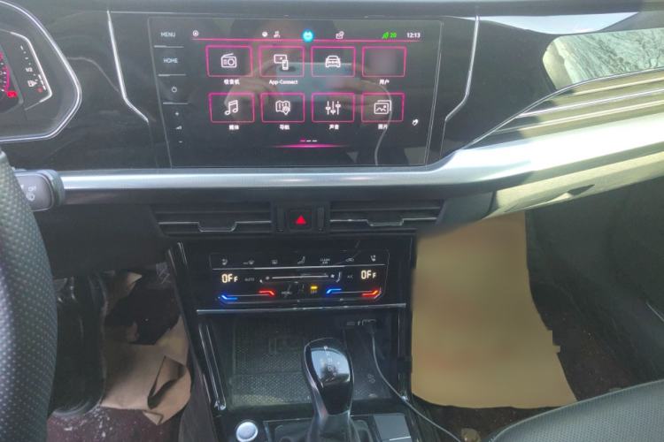 Used Volkswagen Passat 2023 330TSI Starry Luxury Edition Audio And AC Panel