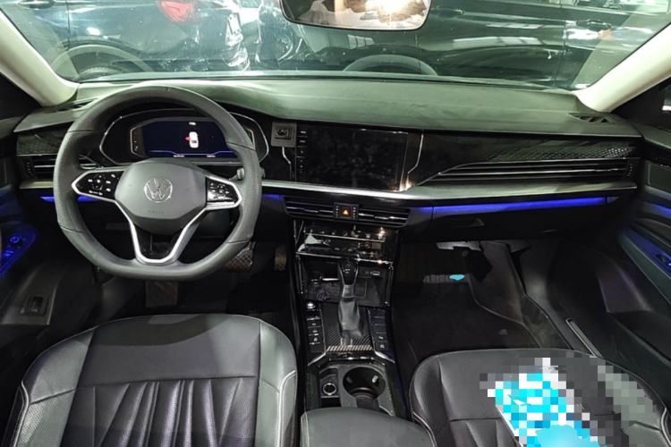 Used Volkswagen Passat 2023 Restyled 330TSI Starry Luxury Edition Center Console