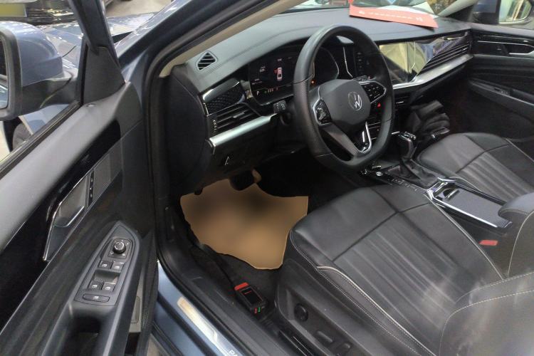 Used Volkswagen Passat 2023 Revised 330TSI Elite Edition Driver Seat